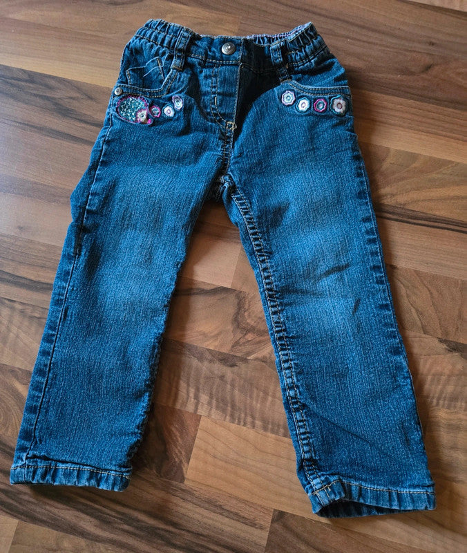 Mädchen Jeans Gr.92 gefüttert mit Stickerei