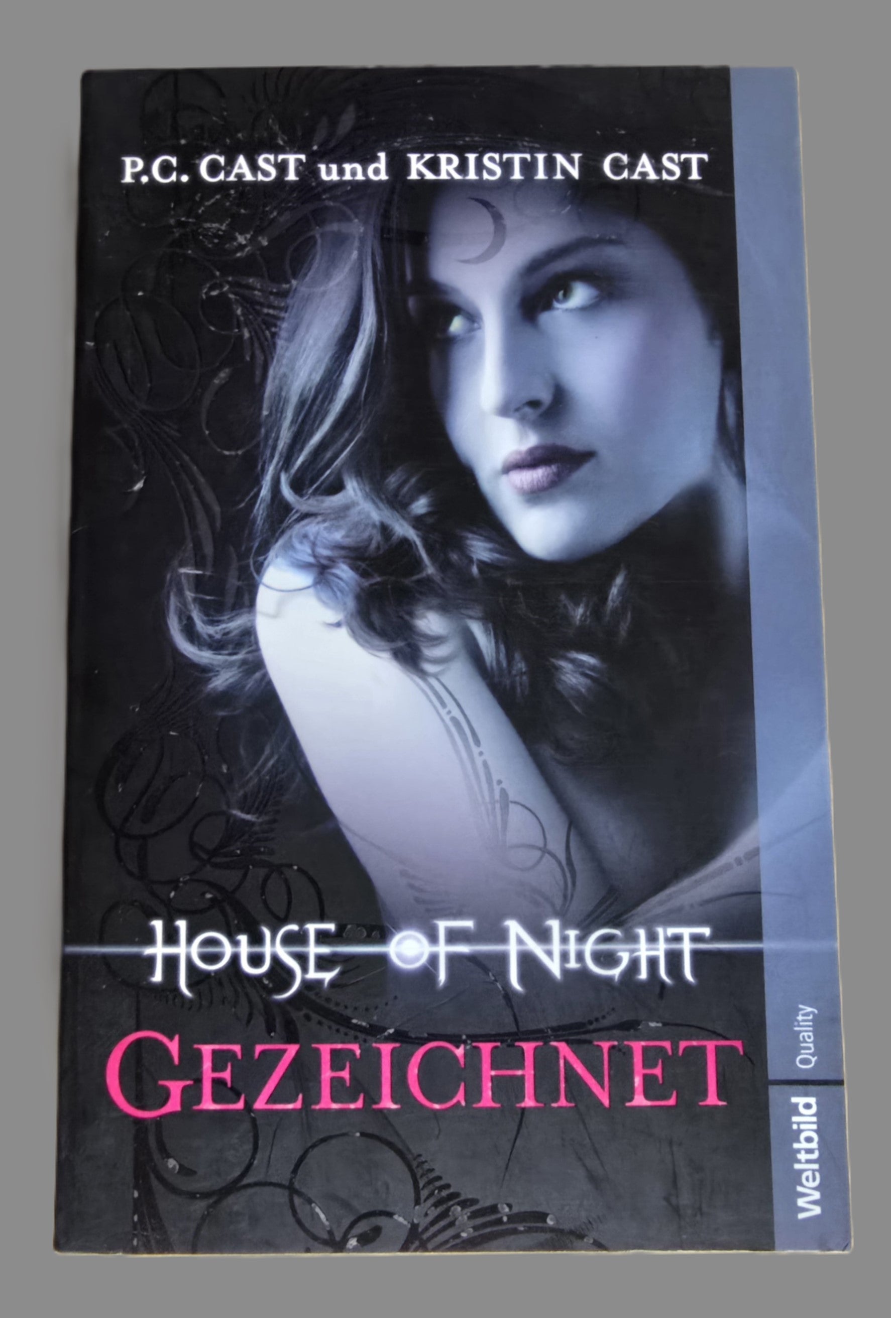 Taschenbuch House of Night Gezeichnet